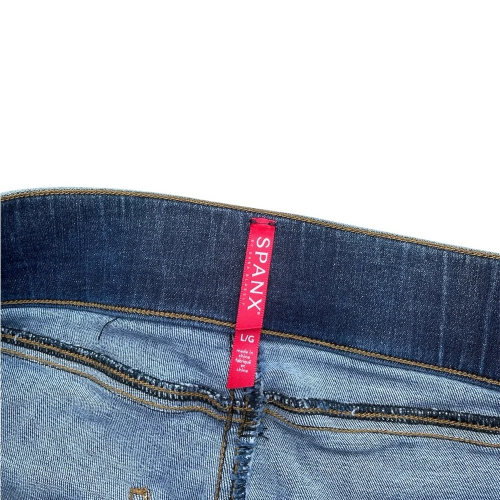 SPANX Distressed Skinny Jeans #20203R - Picture 6 of 6